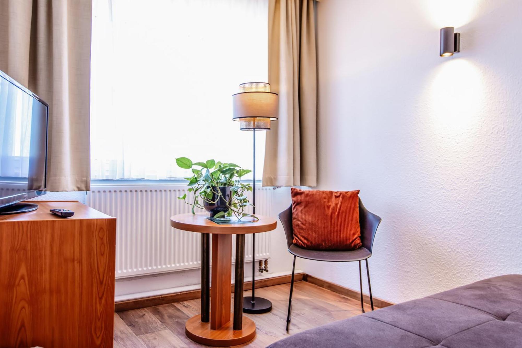 Hotel Und Restaurant Gartenstadt Эрфурт Экстерьер фото