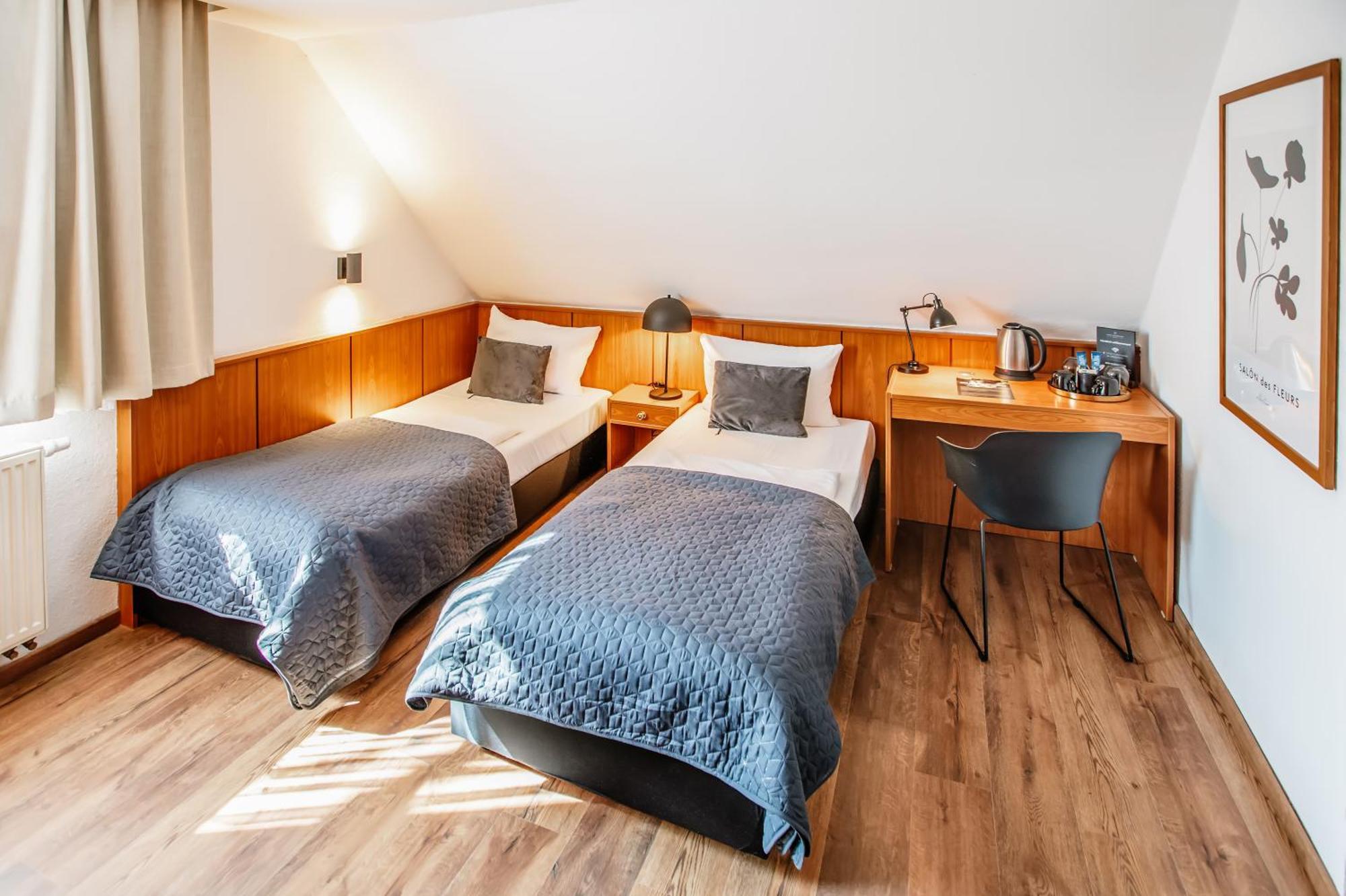Hotel Und Restaurant Gartenstadt Эрфурт Экстерьер фото