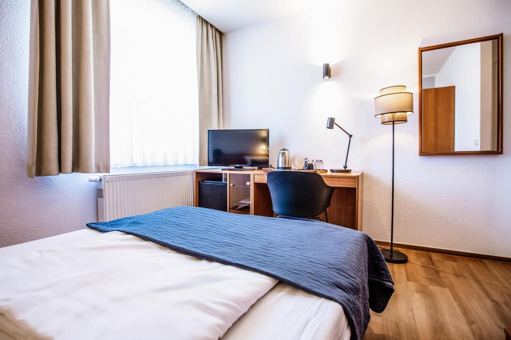 Hotel Und Restaurant Gartenstadt Эрфурт Экстерьер фото